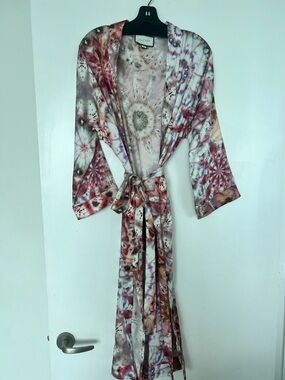 Alexis Tie-Dye Satin Robe in Pink and Purple